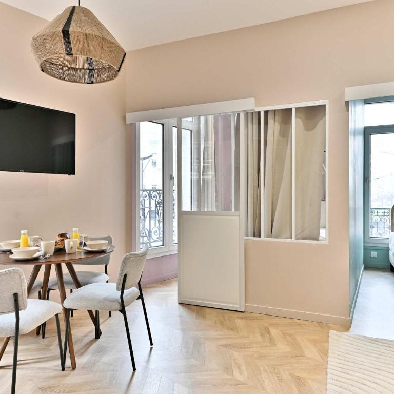 Charming, cozy and air-conditioned Paris 17 - Apartment - 13