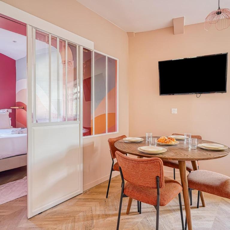 2-Bedroom Air-Conditioned Apartment in the Heart of Paris 17th - Appartement - 8