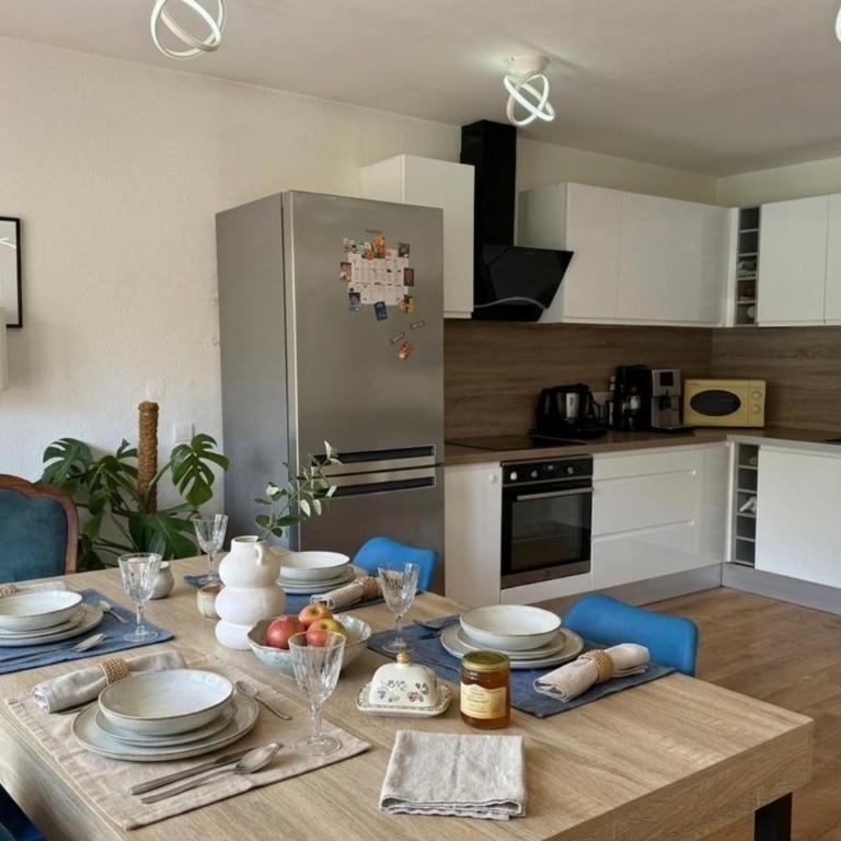 Appartement familial avec terrasse près de la mer - Appartement - 1