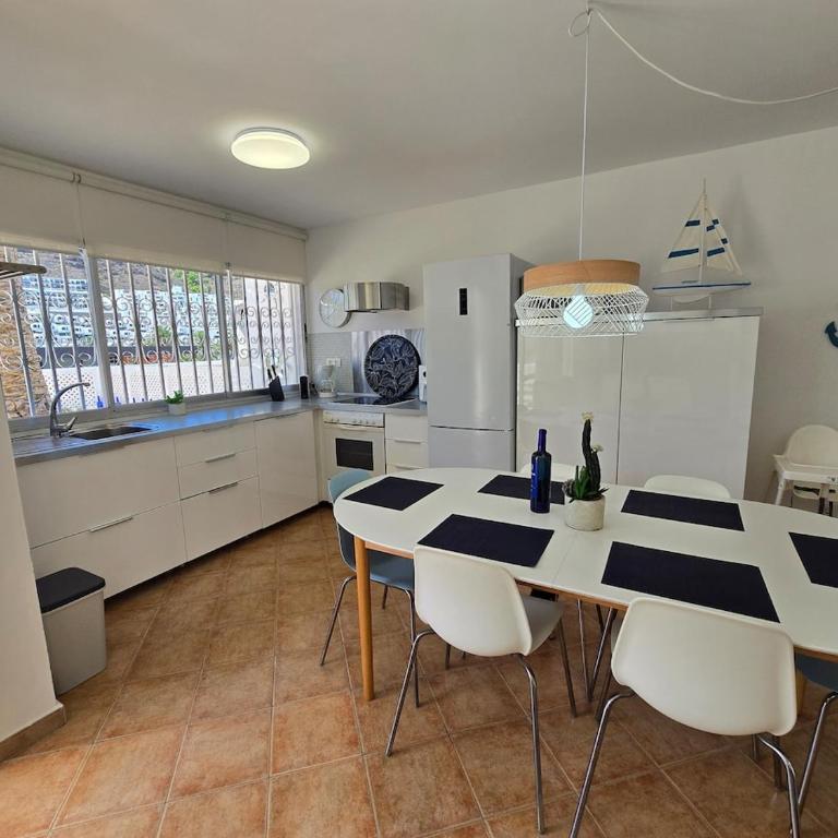 Bungalow Carola, Large private terrace, Puerto Rico - Casa de 3 dormitorios - 17