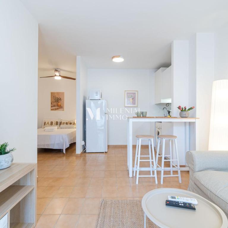 Milenial Immo - 1F Apartment 100 m from the sea Santa Margarita - Estudio con balcón - 8