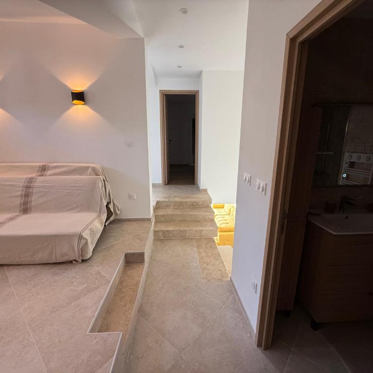 Magnifique villa moderne Piscine privée, À 900m de la mer, 8 couchages, 4 chambres, 2SDB, 2wc, Parking - Villa avec Piscine Privée - 7