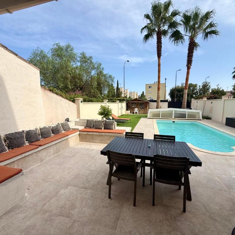 Magnifique villa moderne Piscine privée, À 900m de la mer, 8 couchages, 4 chambres, 2SDB, 2wc, Parking - Villa avec Piscine Privée - 20