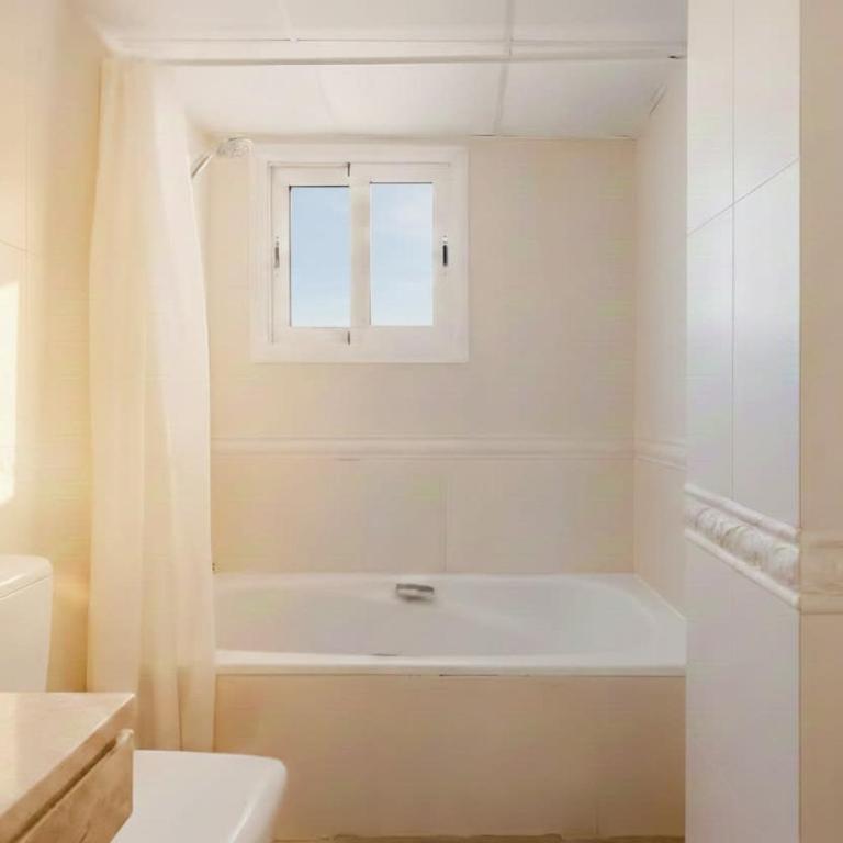Penthouse 2 Terraces Pool & Parking - Apartamento - 10