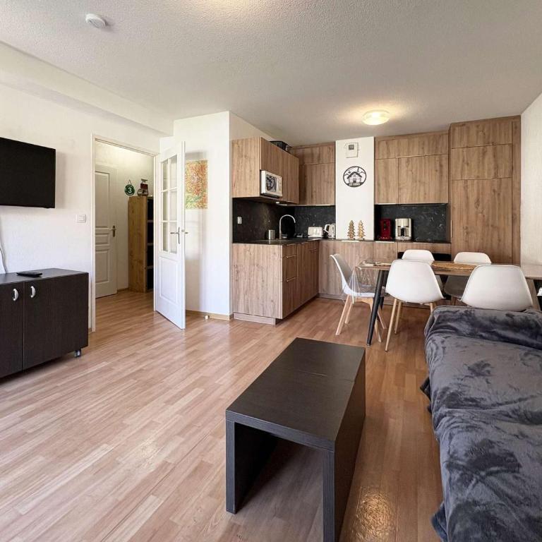 Appartement Les Orres 1800 avec accès piscine, 6 personnes - One-Bedroom Apartment - 8