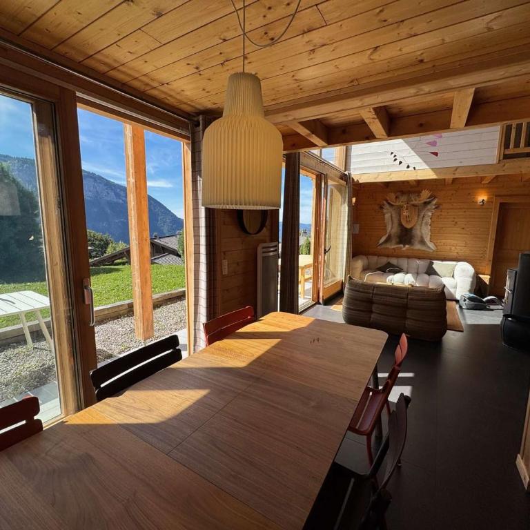 Chalet indépendant 8 pers, déco moderne, proche centre et remontées, terrasse sud-ouest - FR-1-572-32 - Chalet - 15