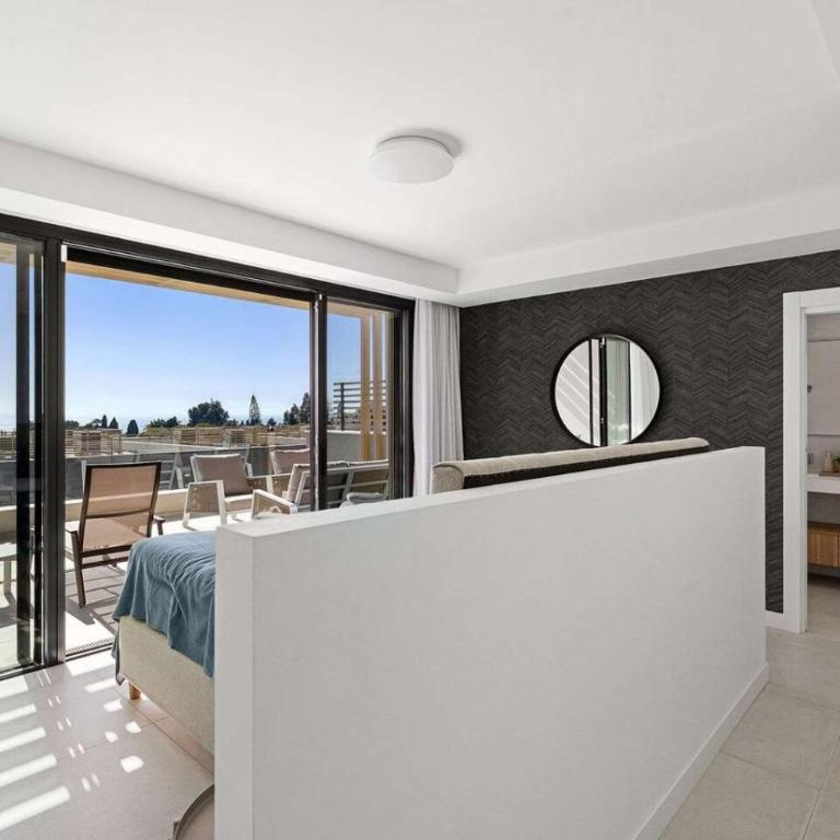 Luxury Family Apartment with 4 Bedrooms Pool and Stunning Views - Appartement - 19