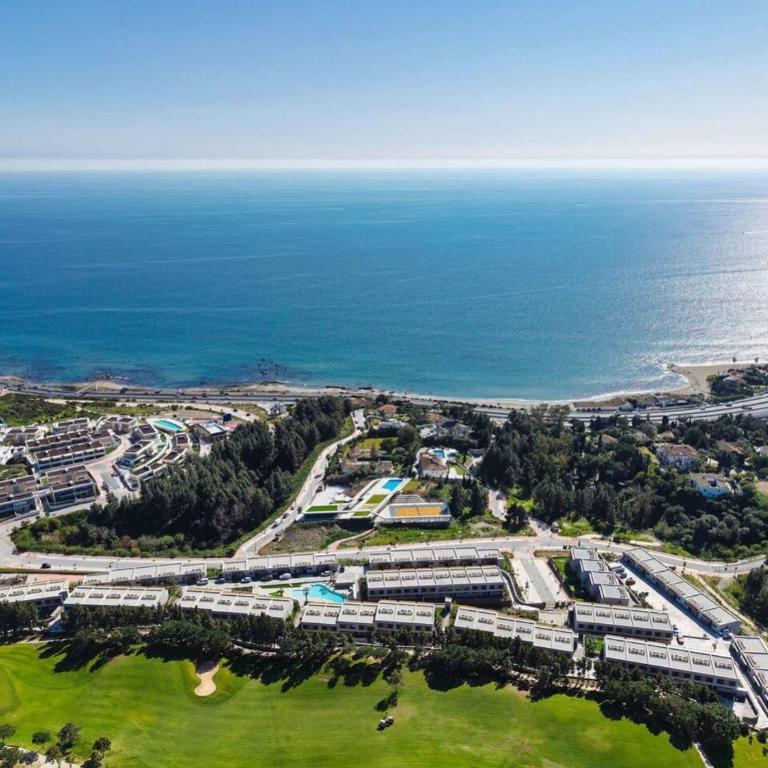 Luxury Family Apartment with 4 Bedrooms Pool and Stunning Views - Appartement - 30