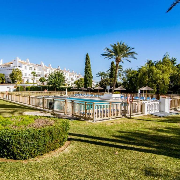 Luxury 1 bedroom apartment in urb, Royal Garden - Apartamento - 17