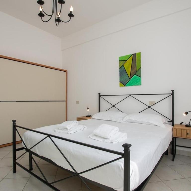 Cozy Apartment in Finale Ligure with WiFi and AC - Apartamento de 2 dormitorios - 1