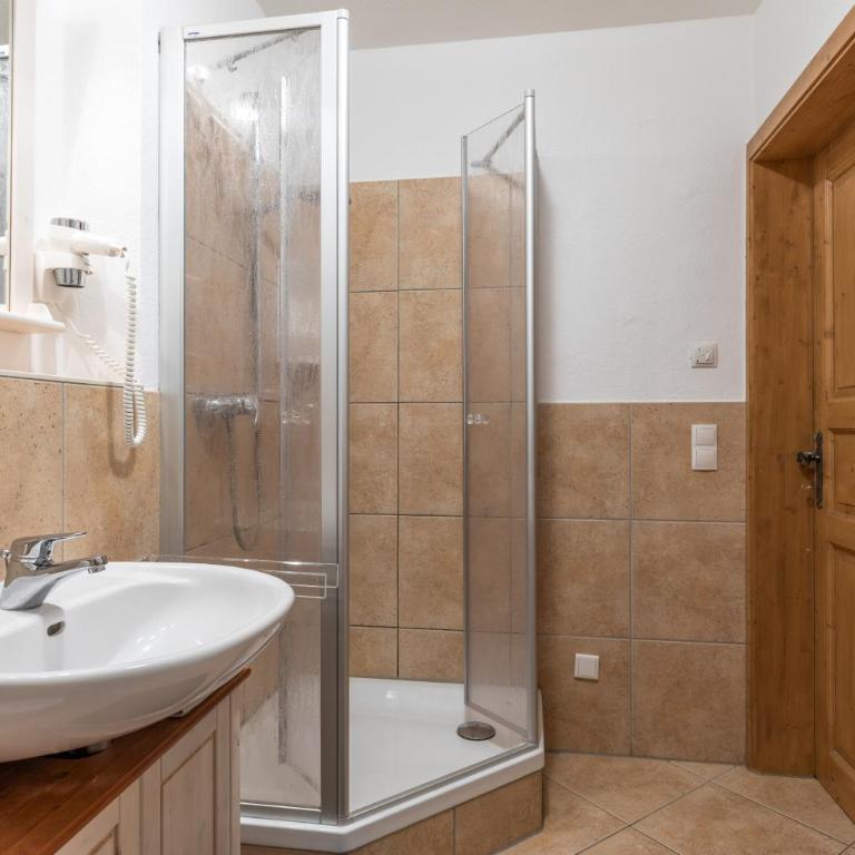 Schladming Planai Mitte - Deluxe-Apartment mit 2 Schlafzimmern und Gartenblick - 16