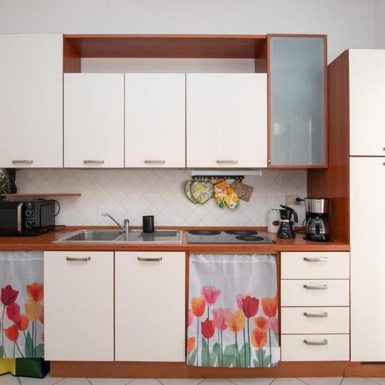 Cozy Apartment in Finale Ligure with WiFi and AC - Apartamento de 2 dormitorios - 7