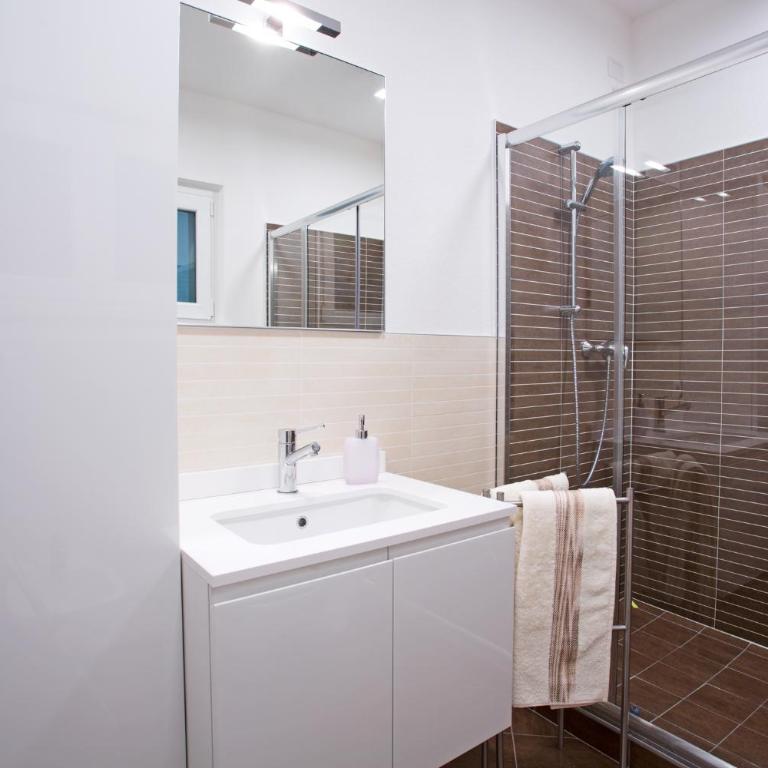 Argegno Pool apartment by Italian Apartments - Appartamento con Vista Lago - 7