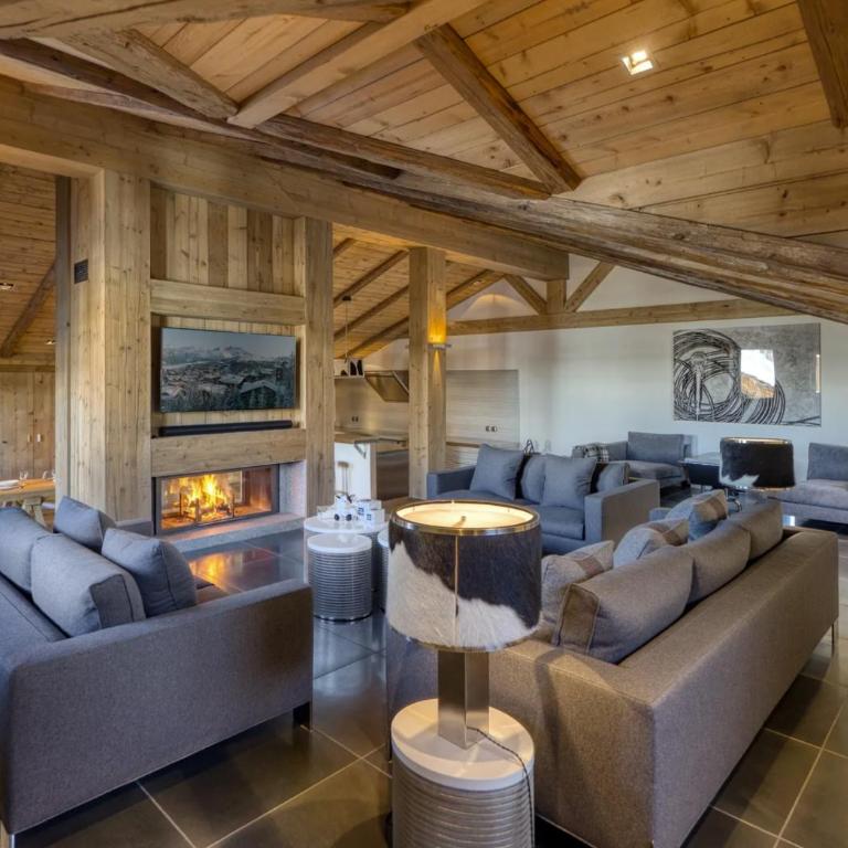 Generous Chalet In Courchevel - Chalet - 10