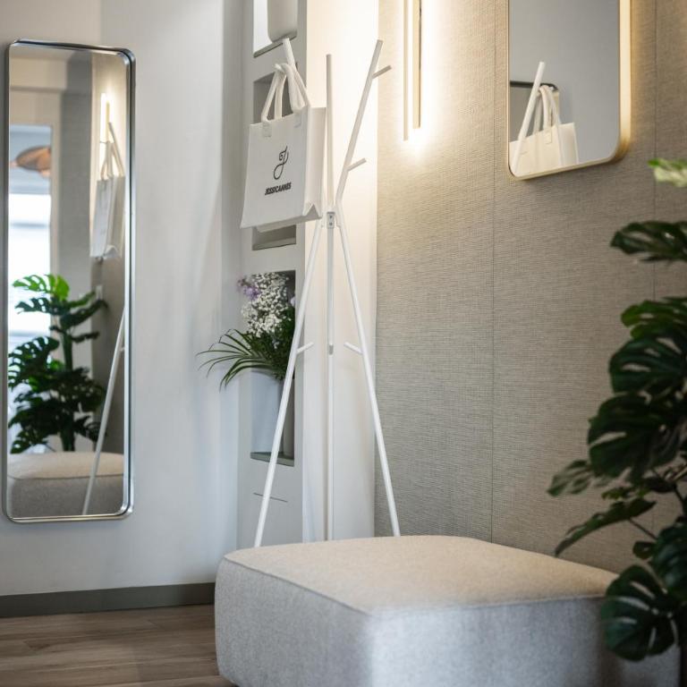 Jessicannes - COOPER - 3 chambres - Central, spacieux, terrasse - Appartement 3 Chambres - 13