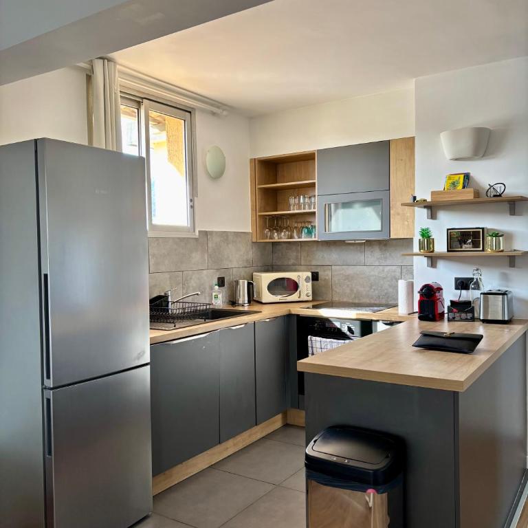 Penthouse panoramique avec Jacuzzi - Two-Bedroom Apartment - 12