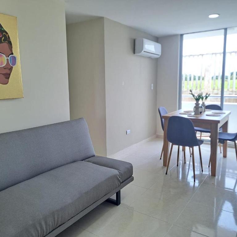 Hermoso apartamento en caribe campestre - Three-Bedroom Apartment - 5