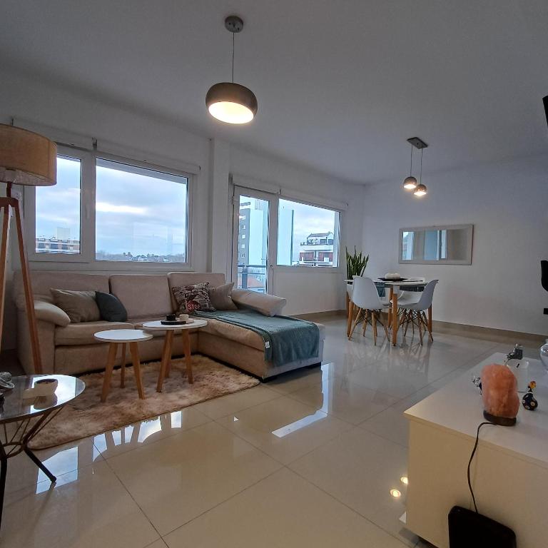 Departamento 3 amb con vista al mar en Punta Mogotes - Apartamento de 2 dormitorios - 2