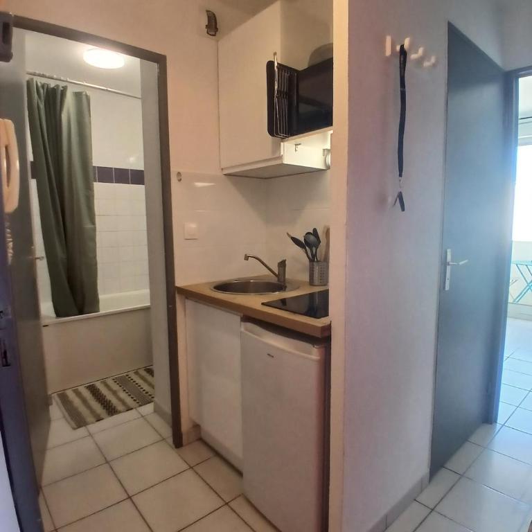 Mediterranean cocoon parking loggia washing machine - Appartement 1 Chambre - 31