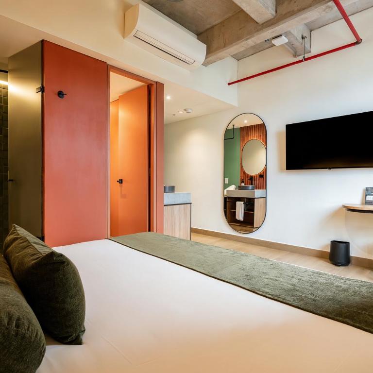 Hunters Hotel Medellin - Superior Double Room - 16