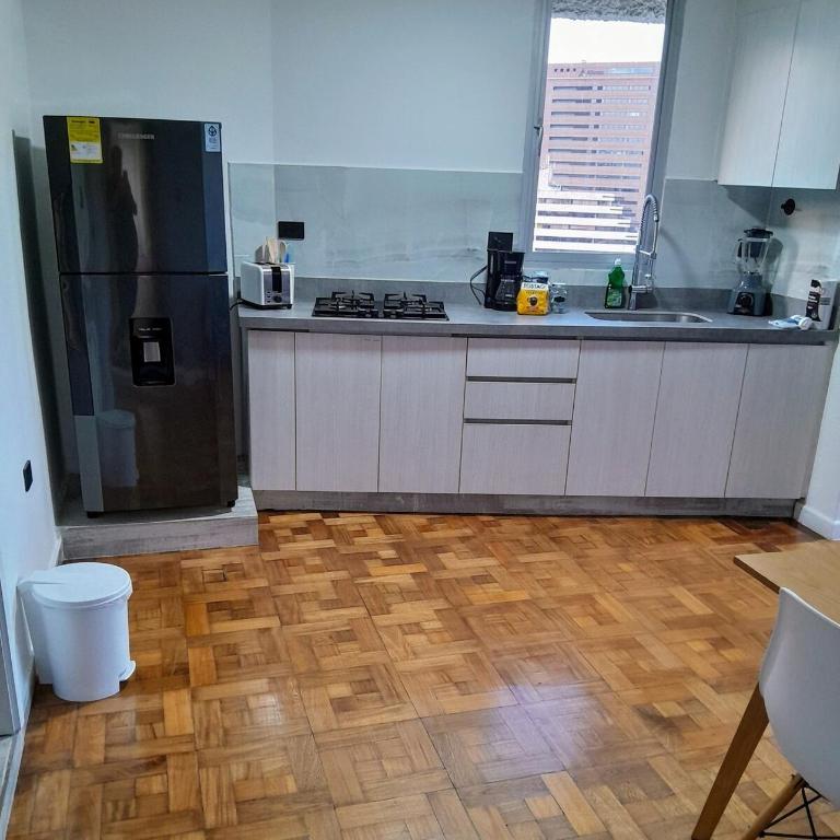 150 meters from El Poblado Park - Two-Bedroom Apartment - 16