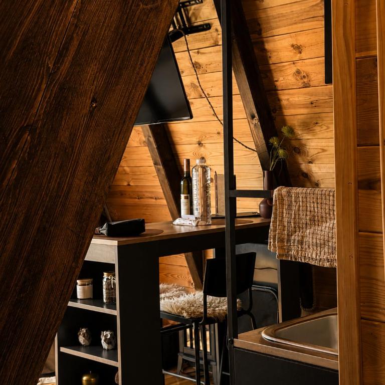 Horizons by PeaksView Chalets - One-Bedroom Chalet - 16
