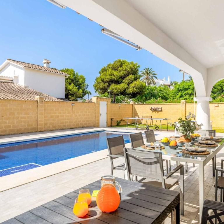 Villa Esmerelda Sun - Villa - 2
