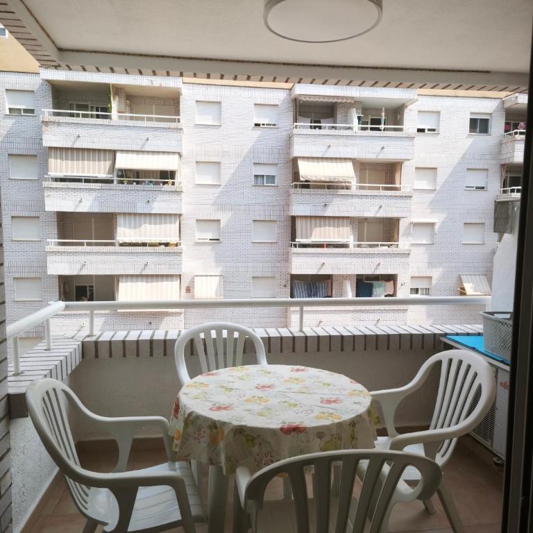Apartamento en Marina Trébol III, centro de Mágic World - Apartamento de 2 dormitorios - 11