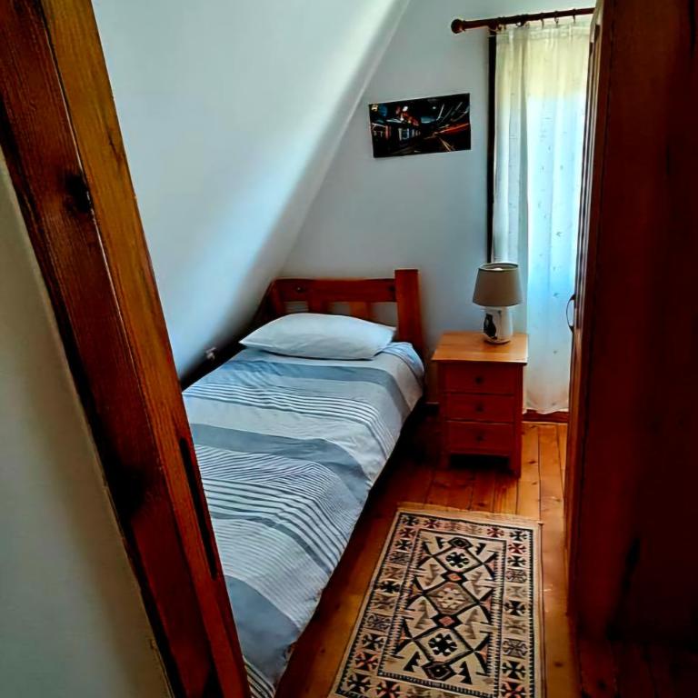 Mountain Soul Rest - Three-Bedroom House - 10