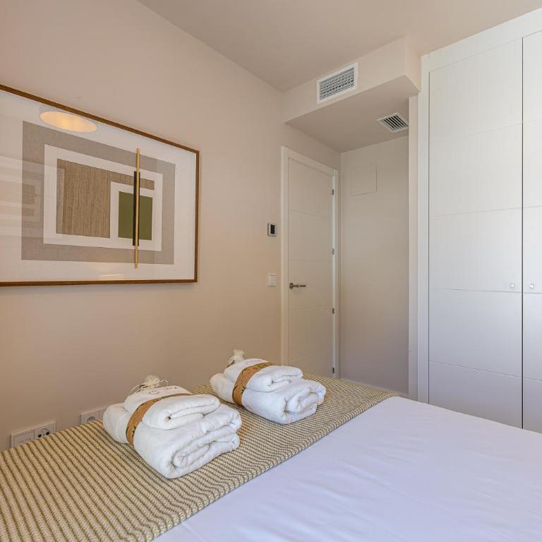 797 HOLIDAY RENTALS - Lujoso piso con piscina privada - Apartamento Deluxe de 2 dormitorios con balcón - 15