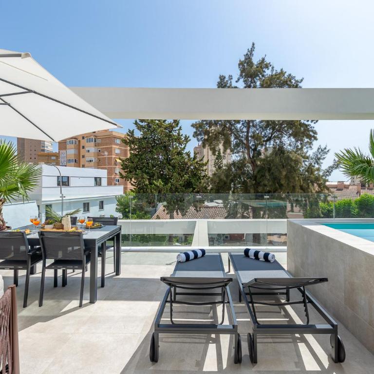 797 HOLIDAY RENTALS - Lujoso piso con piscina privada - Apartamento Deluxe de 2 dormitorios con balcón - 21