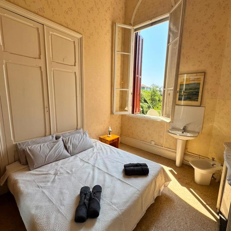 Château sur mer - Chambre Familiale avec Salle de Bains Privative - 3