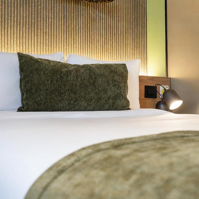 Hunters Hotel Medellin - Superior Twin Room - 13