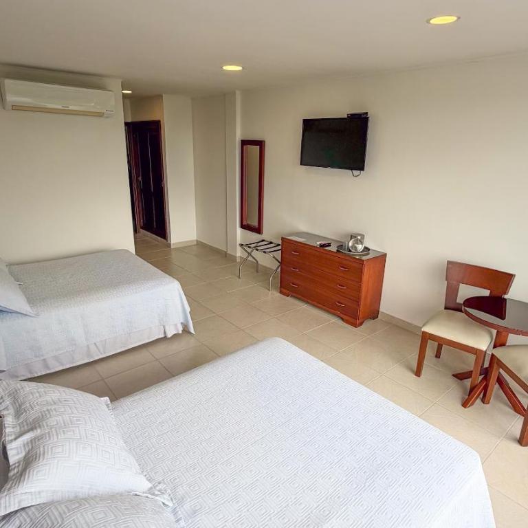 Hotel Anaconda - Habitación Familiar Estándar - 2