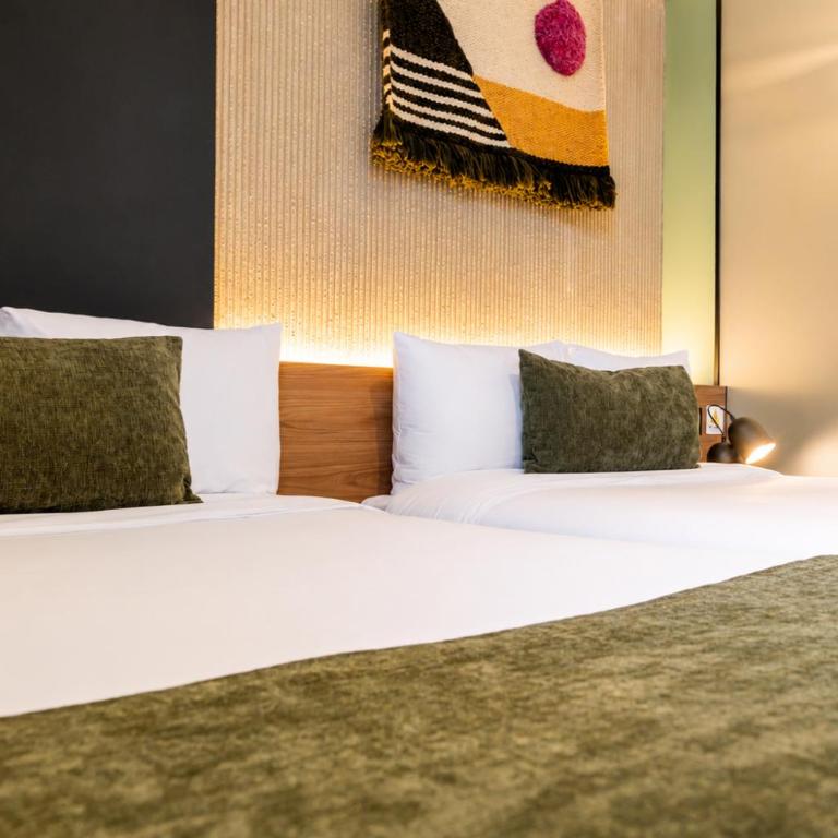 Hunters Hotel Medellin - Standard Twin Room - 9