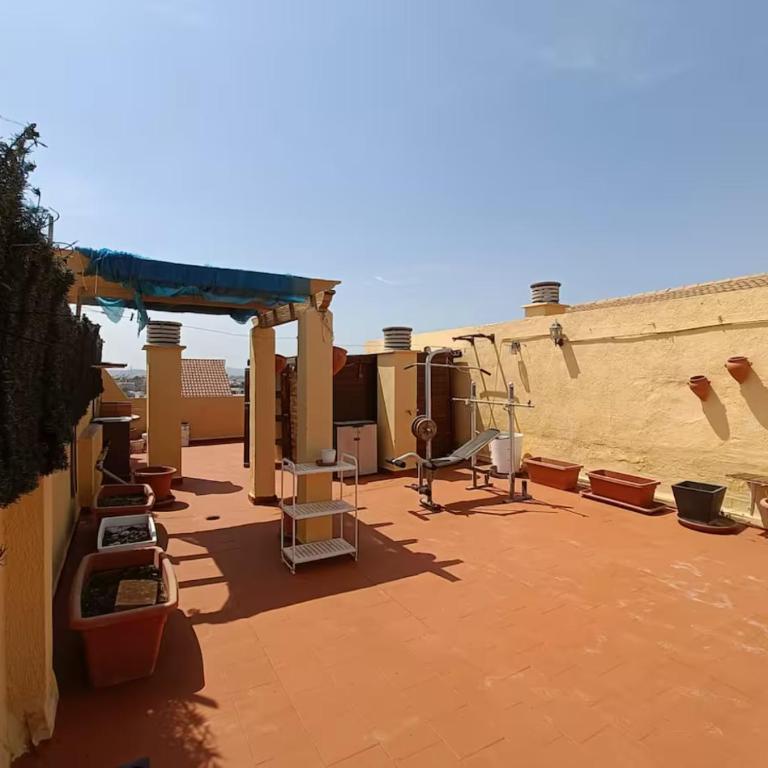 Ático duplex cerca de la playa, con piscina, jardines y parking - Apartamento Dúplex - 26
