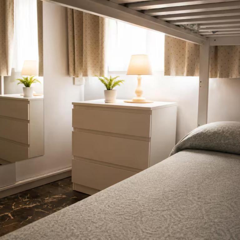 Ático duplex cerca de la playa, con piscina, jardines y parking - Apartamento Dúplex - 17