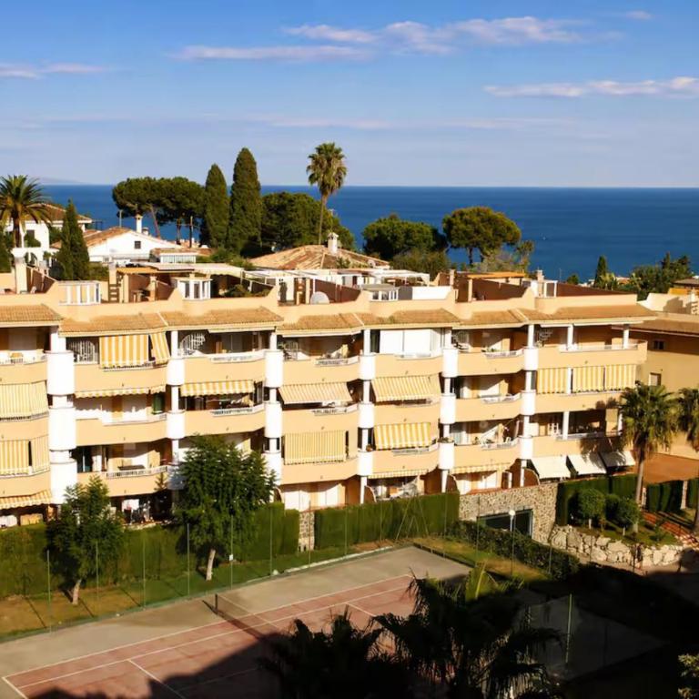 Ático duplex cerca de la playa, con piscina, jardines y parking - Apartamento Dúplex - 3