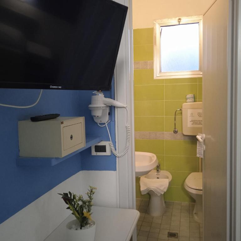 Hotel Napoleon - Camera Familiare con Terrazza - 1