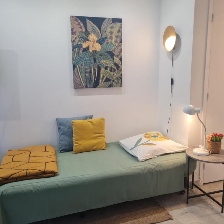 Studio Sun-Beach avec parking et jardin - 500m des plages de Juan Les Pins - Apartment mit 1 Schlafzimmer - 10