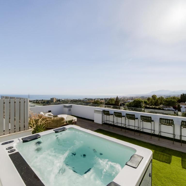 Duplex Penthouse Rooftop Jacuzzi Terrace Views - Apartamento de 2 dormitorios con terraza y vistas al mar - 16