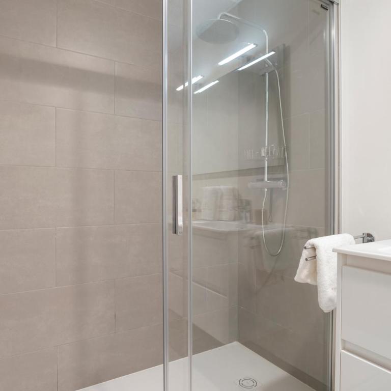 Camarate Hills Luxury Garden Pool View Apartment - Apartamento de 2 dormitorios con vistas al jardín - 4