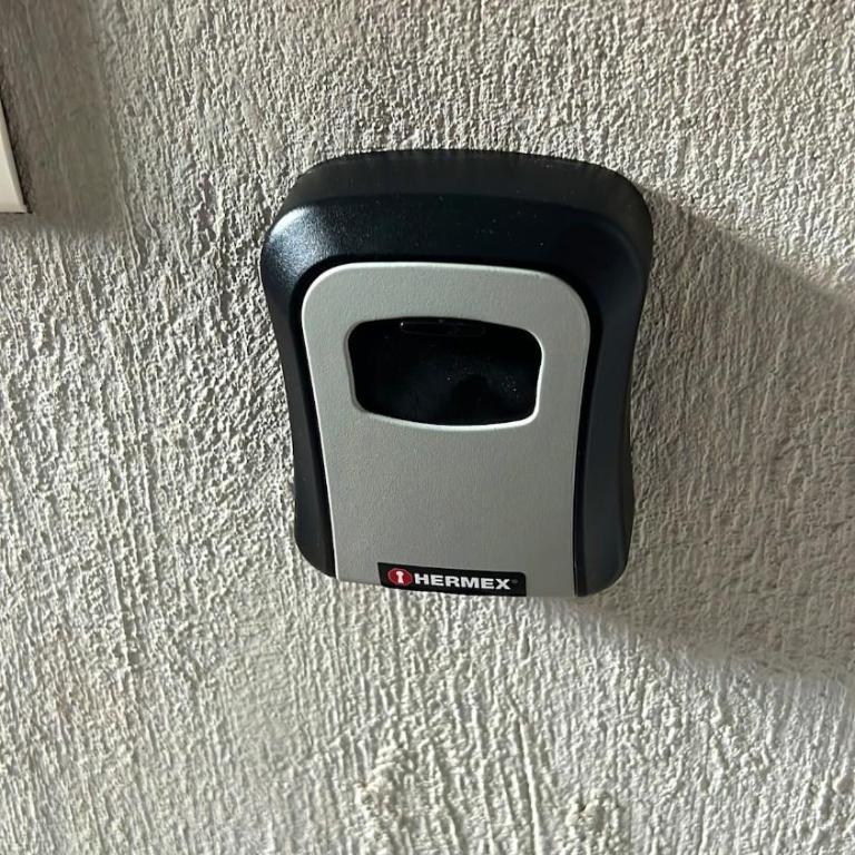 Departamento Planta Baja con AC y Seguridad - Apartment - 7