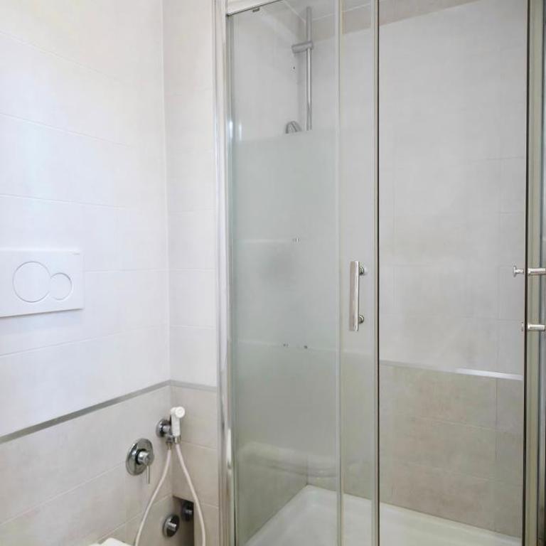 San Martino Suite - Camera Matrimoniale con Bagno Privato - 16