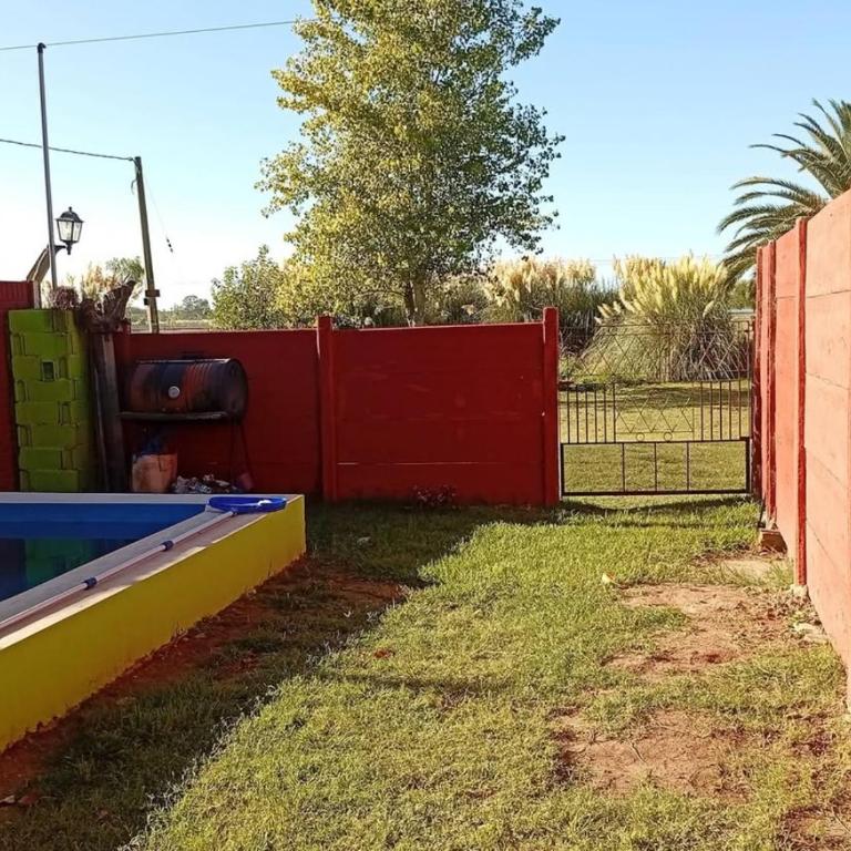 Hospedaje Magno Casa Completa Con Pileta Parrilla Frente A La Laguna Chascomus - Casa de 2 dormitorios - 2