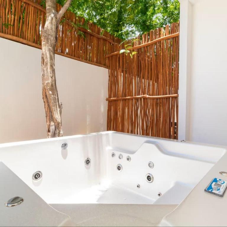 Luxury Stay with Private Jacuzzi by Otium - Apartamento - 8