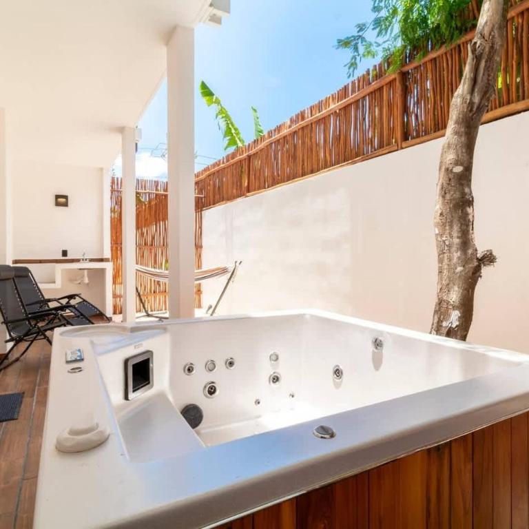 Luxury Stay with Private Jacuzzi by Otium - Apartamento - 27