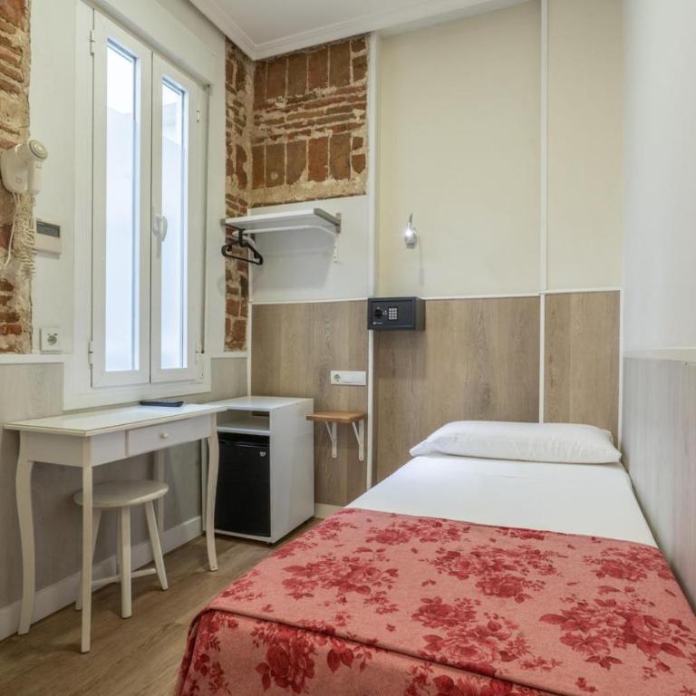 Hostal Madrid - Inneres Einzelzimmer - 8