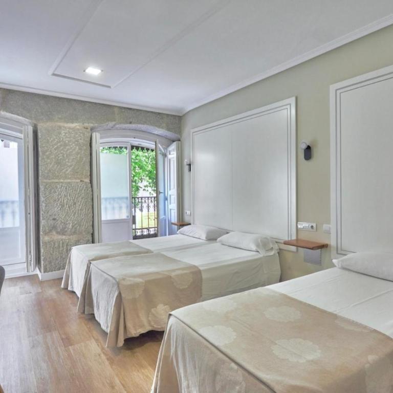 Hostal Madrid - Dreibettzimmer mit Straßenblick - 4