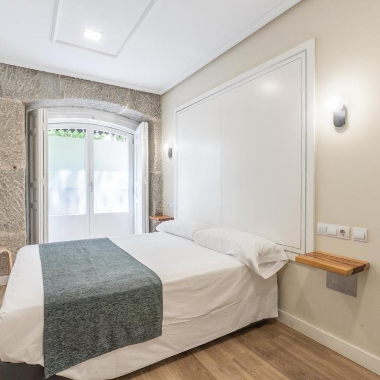 Hostal Madrid - Superior Doppelzimmer mit Straßenblick - 3
